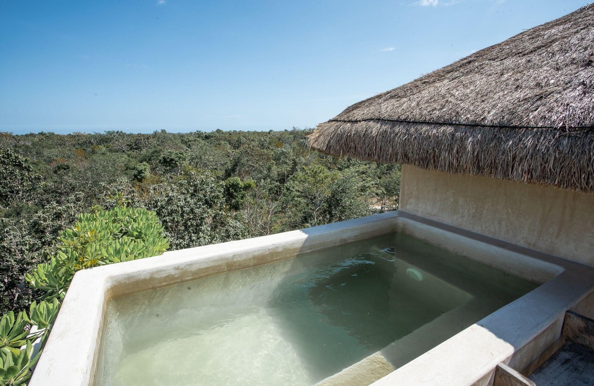  Venta de Departamentos en Tulum, México. Aldea Zamá.